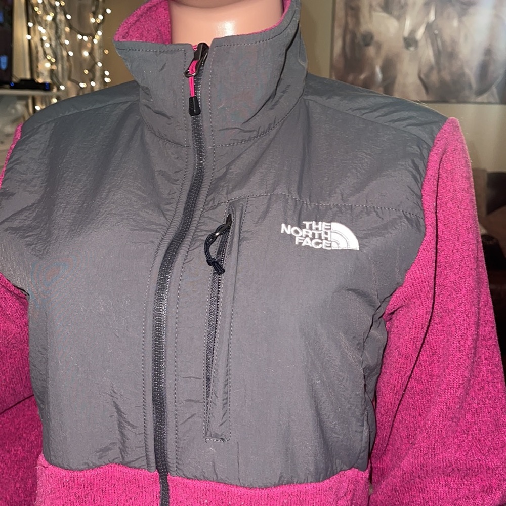 The North Face - Picture 2 of 3